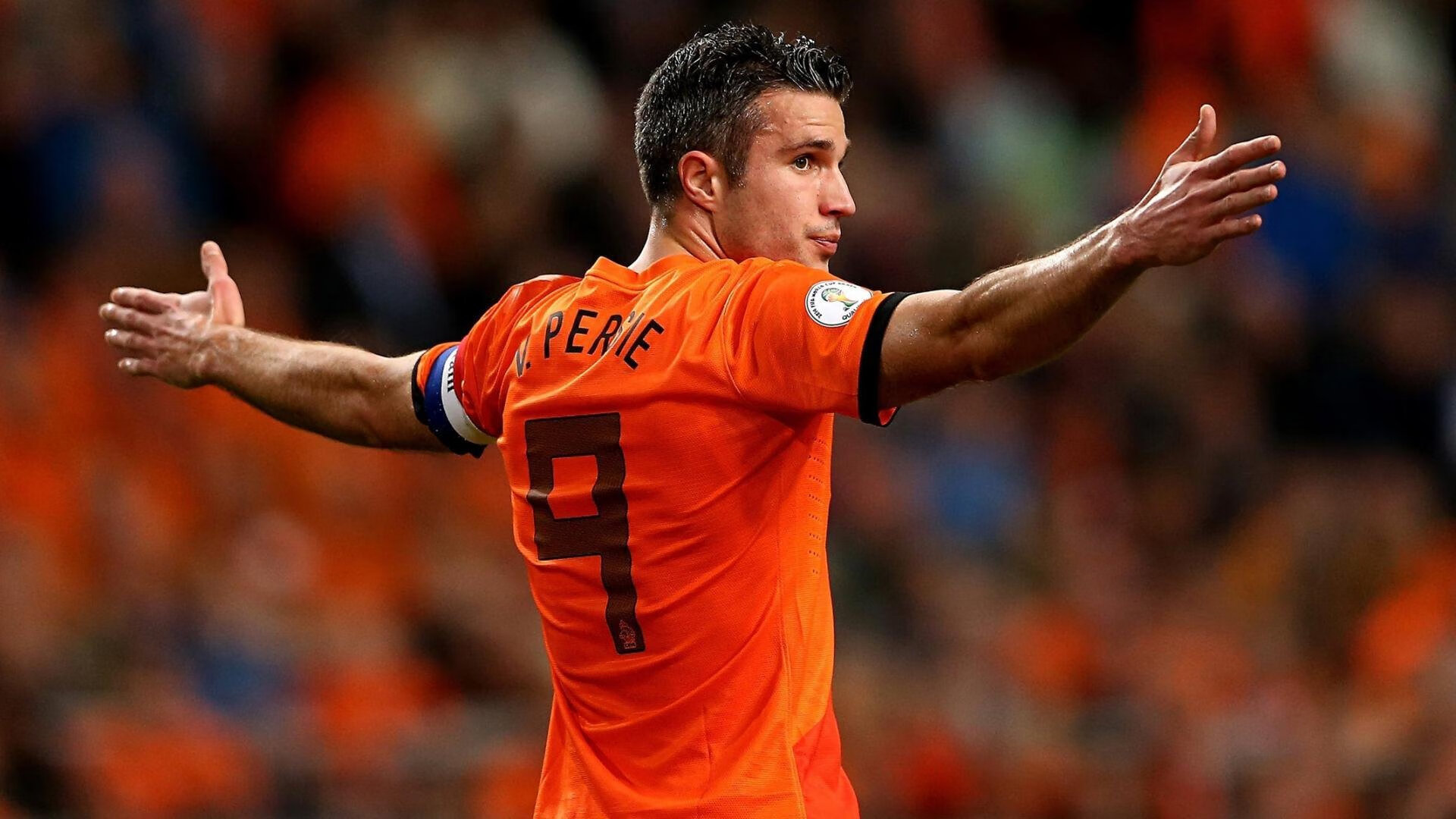 欧洲足坛教练席再生变动，名帅走马上任，欧洲足球队教练